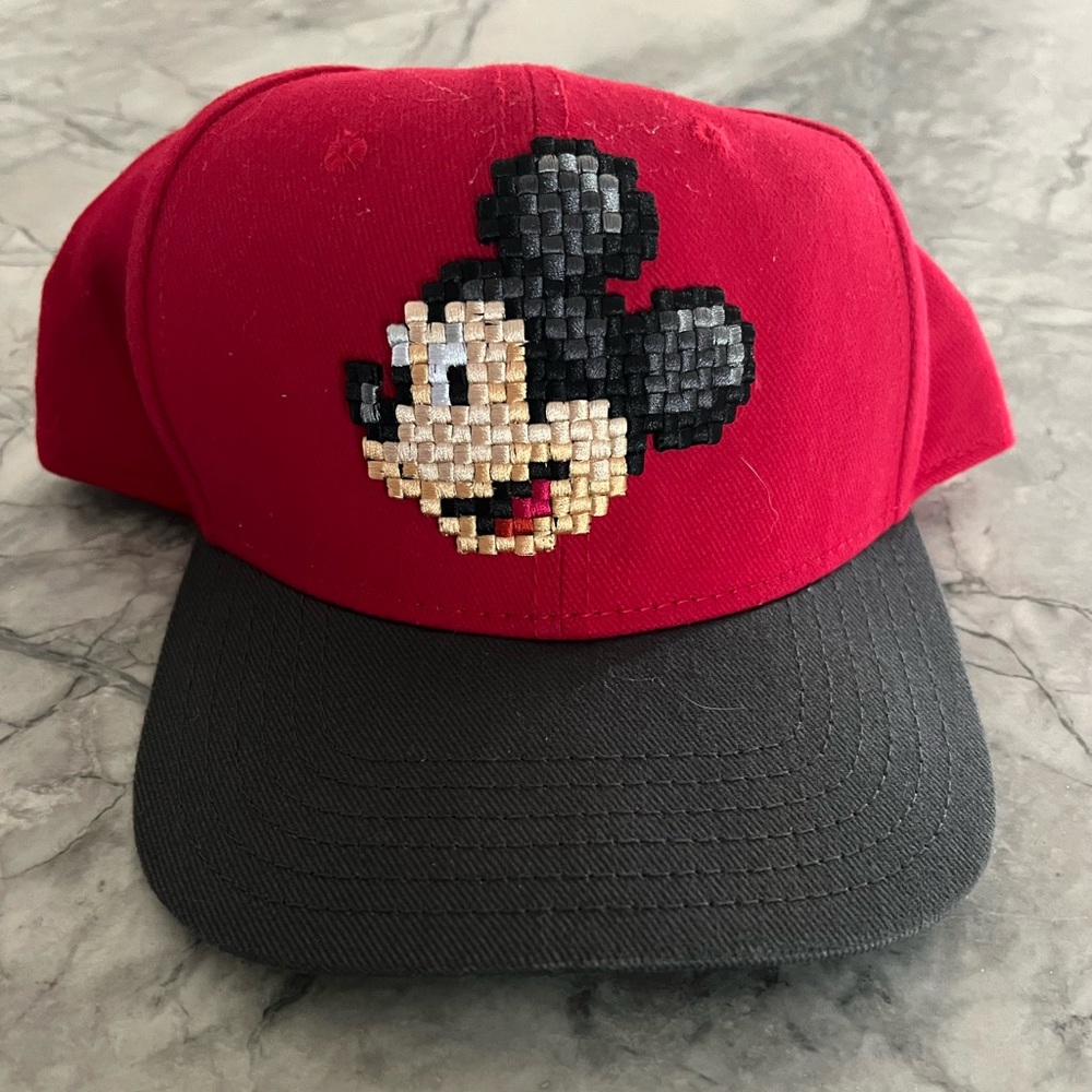 New-Child’s Mickey Mouse Hat